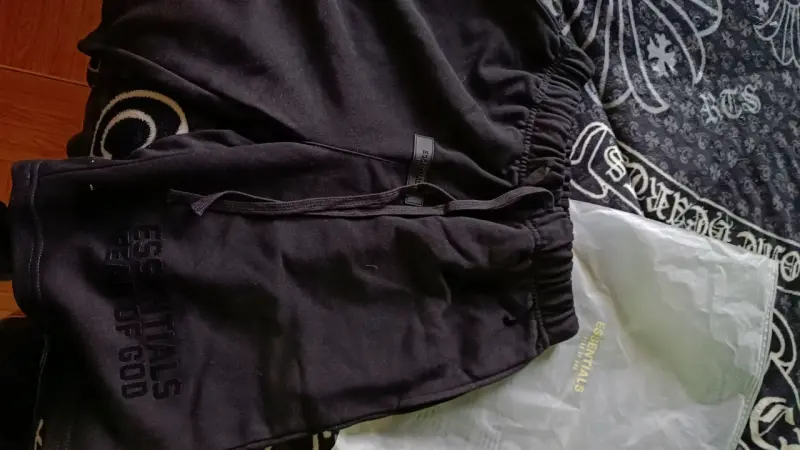 Shorts Essentials Fear of God negros - 2
