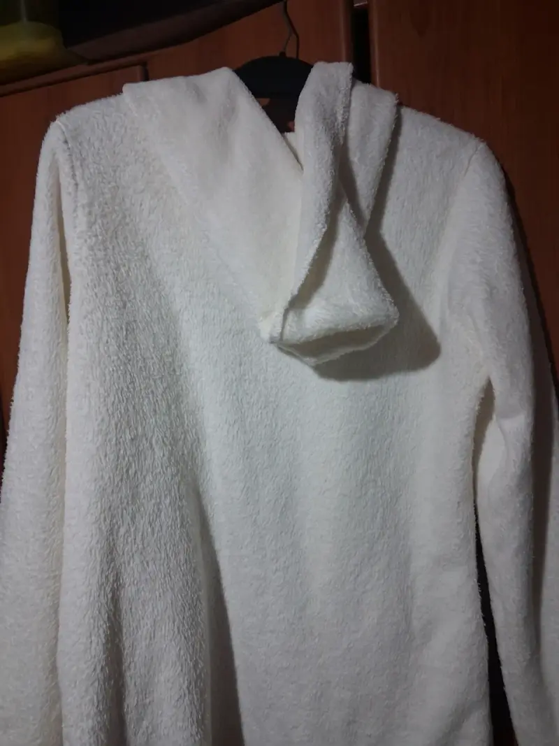 Abrigo de lana blanco con capucha para mujer - 3