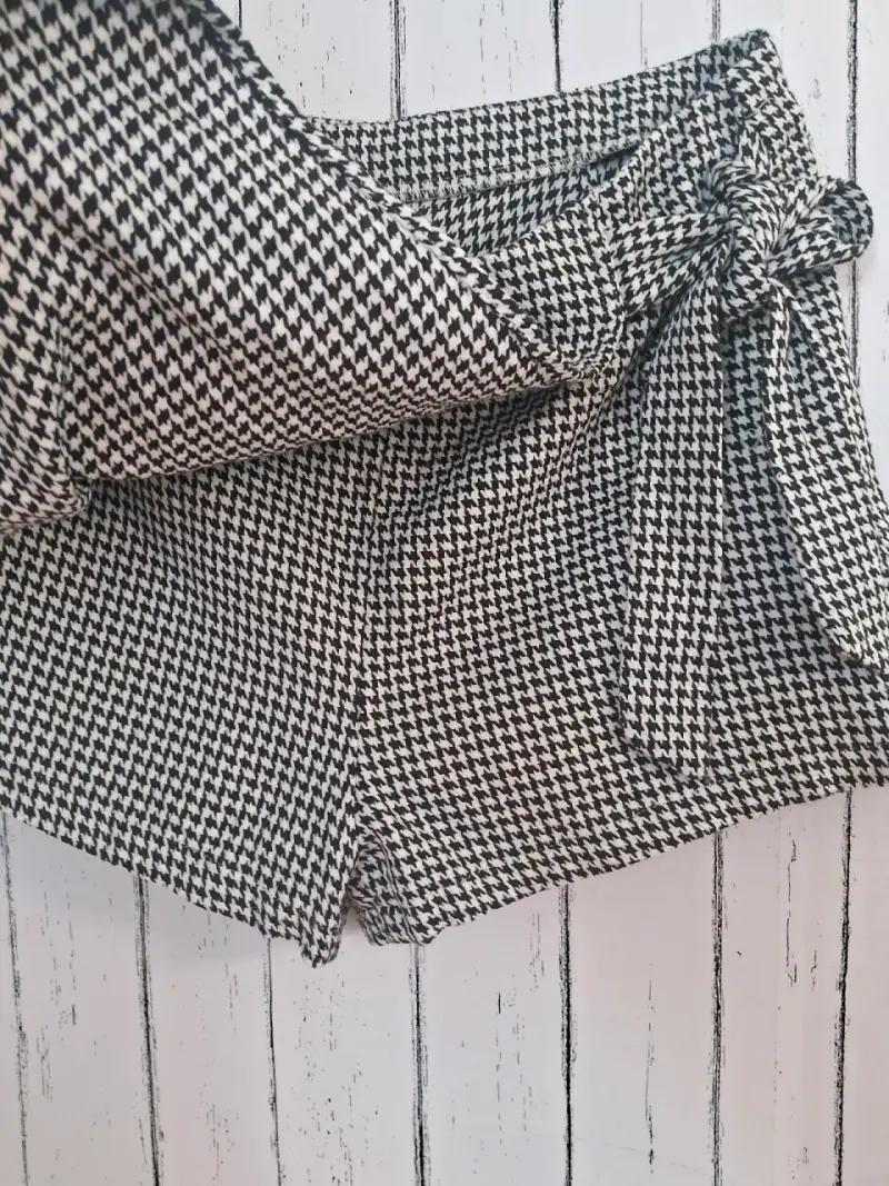 Falda corta Shein con diseño pata de gallo - 2