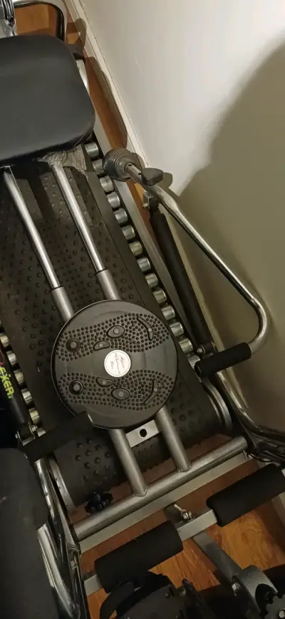Máquina de ejercicios polifuncional - miniatura 4