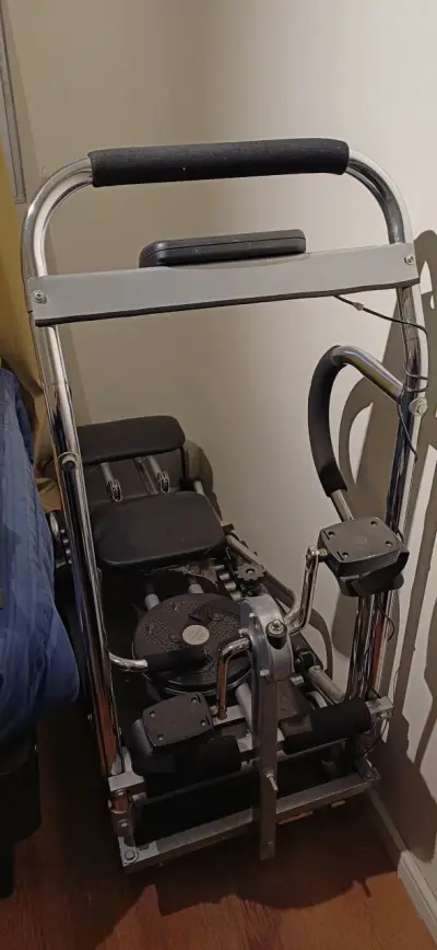Máquina de ejercicios polifuncional - miniatura 5