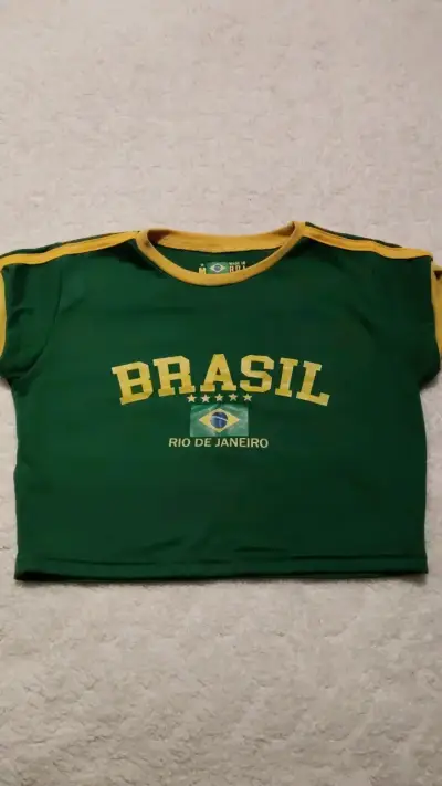 Polera Brasil verde talla M - miniatura 1