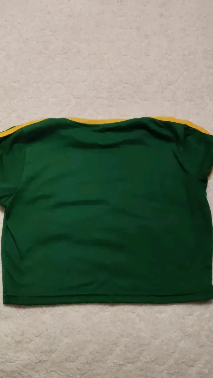 Polera Brasil verde talla M - 2