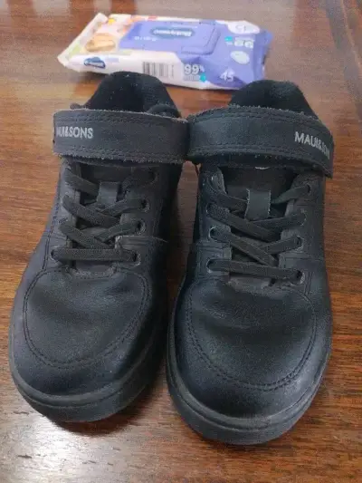 Zapatos escolares negros Maui & Sons talla 29 - miniatura 1