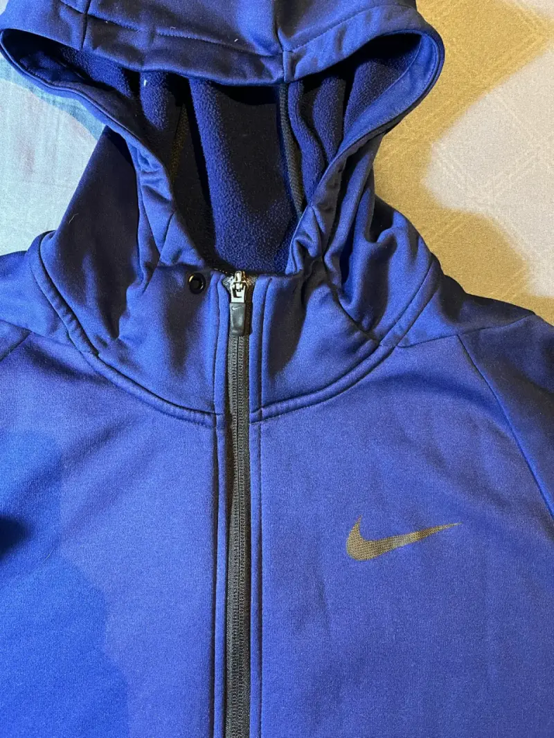 Polerón Nike azul con capucha y cierre - 1