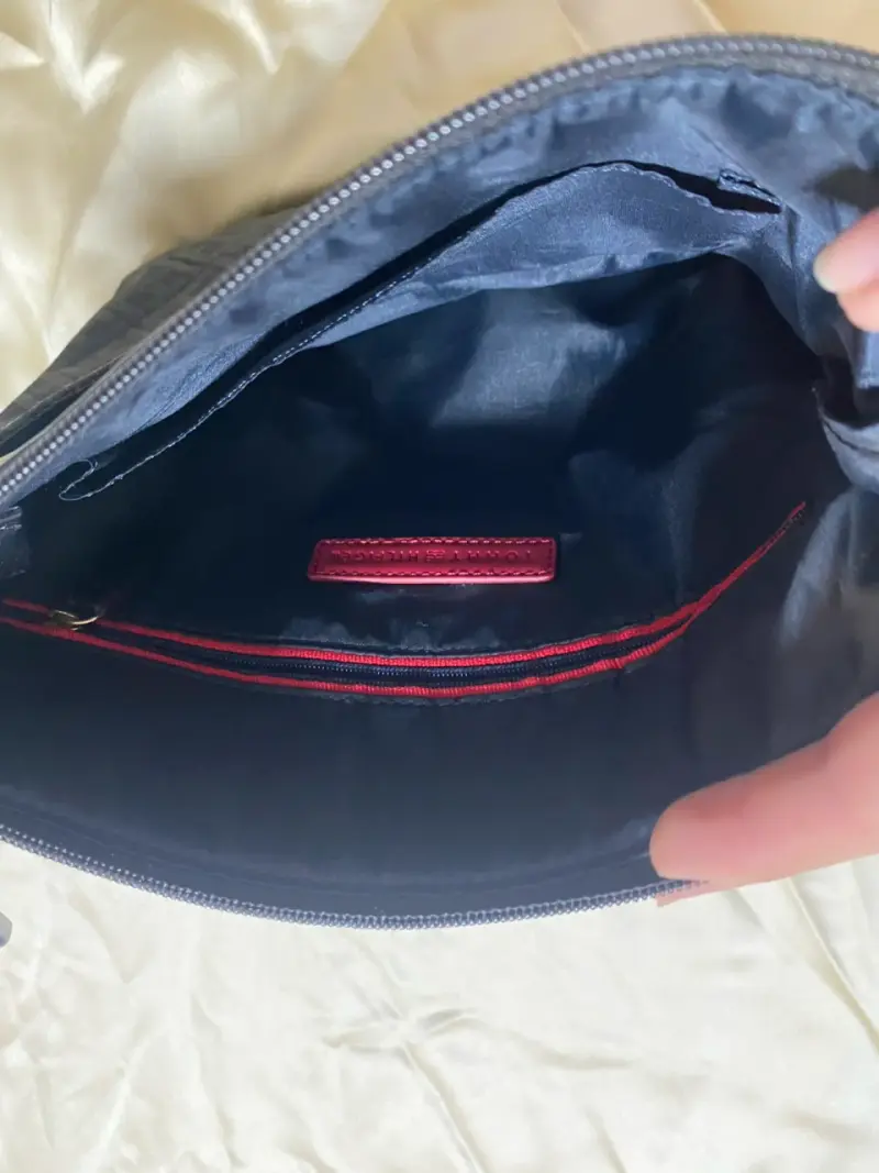 Bolso cruzado negro Tommy Hilfiger - 2
