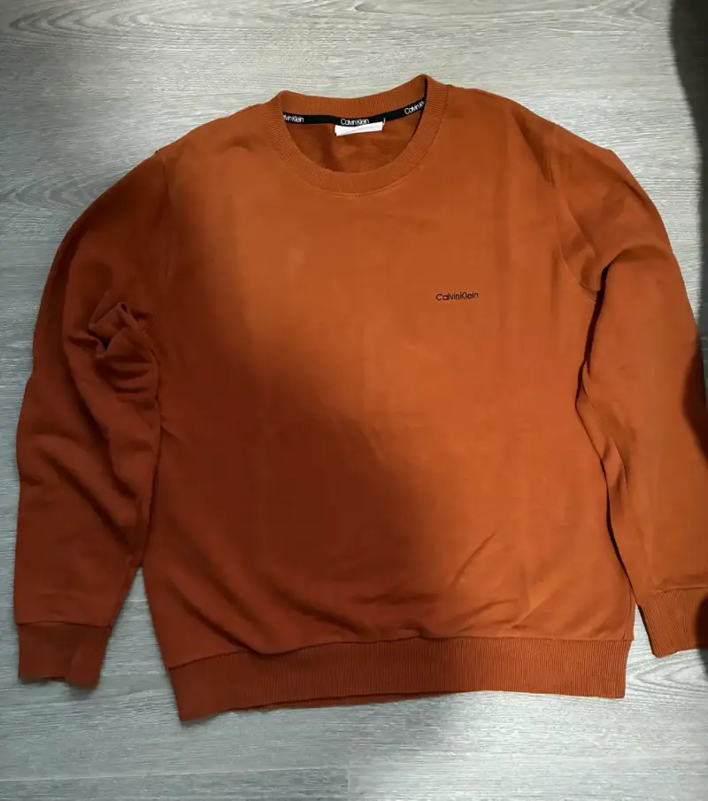 Polerón Calvin Klein color terracota - 1