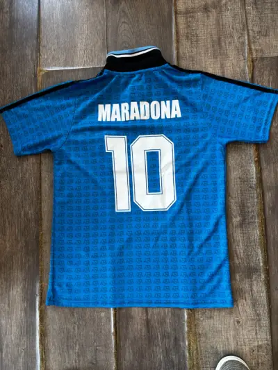 Camiseta retro Argentina Maradona Adidas azul - miniatura 2