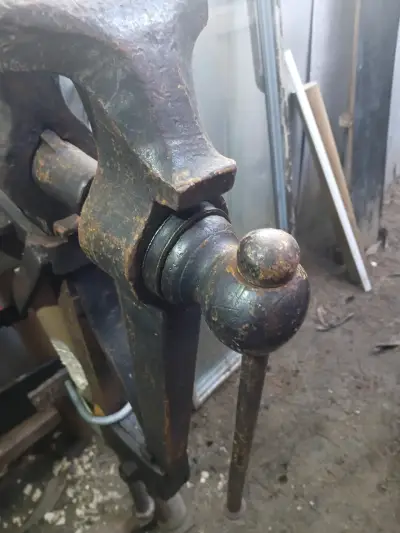 Tornillo de Herrero - miniatura 3