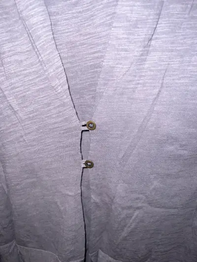 Polera larga Umbrale gris ajustable en la espalda - miniatura 3