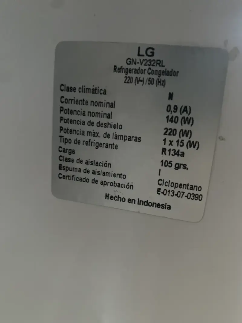 Refrigerador LG de dos puertas en buen estado - 3