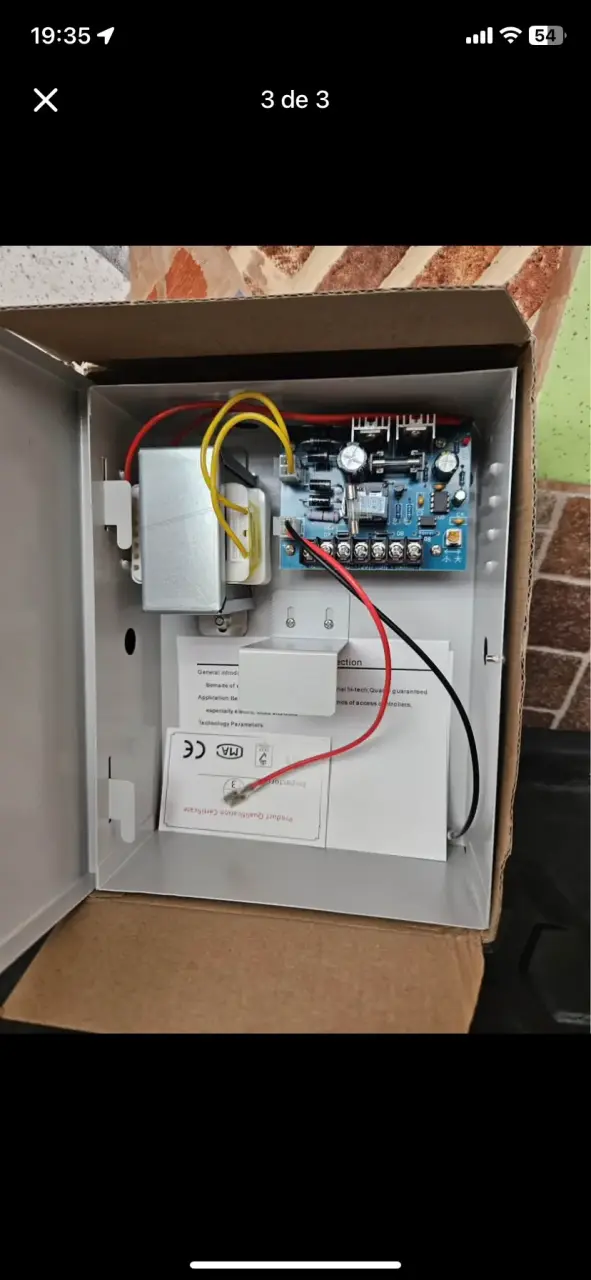 Fuente de Poder 12V 5A - 3