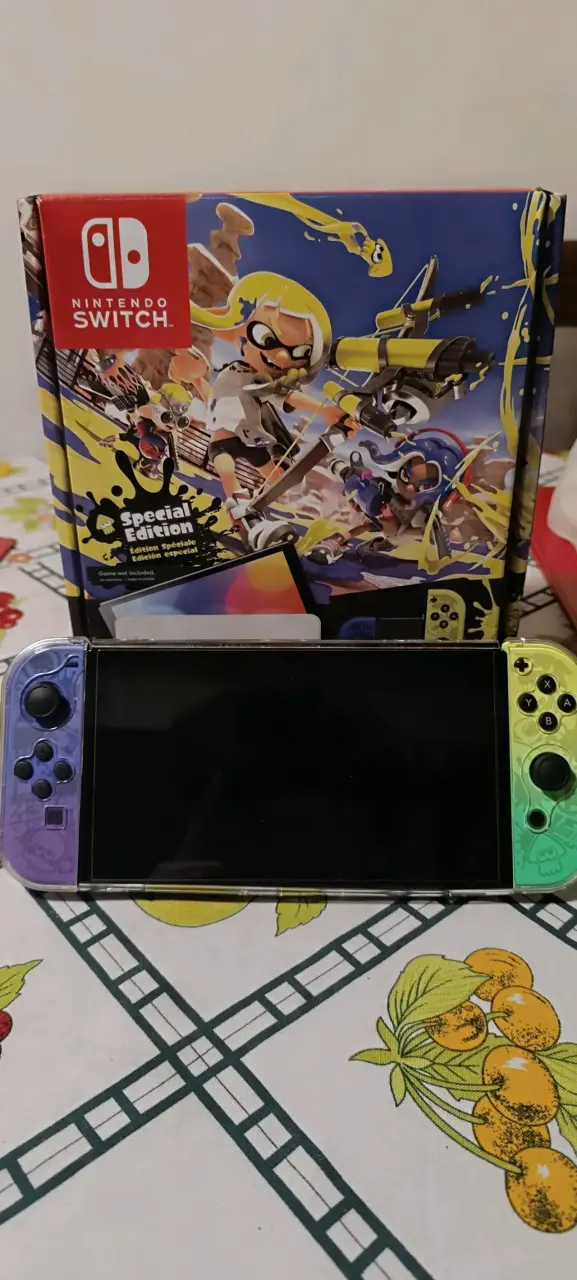 Nintendo Switch OLED Edición Especial Splatoon 3 - 2