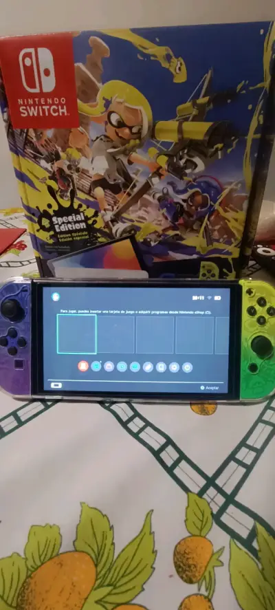 Nintendo Switch OLED Edición Especial Splatoon 3 - miniatura 3
