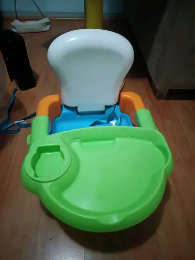 Silla de comer portátil para bebé multicolor - miniatura 1