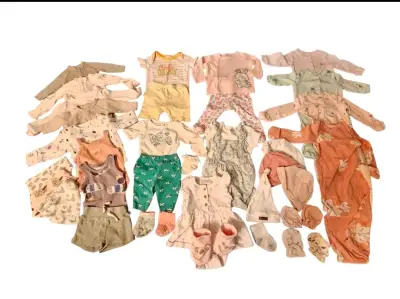 Lote ropa niña recién nacido de 0 a 3 meses - miniatura 1