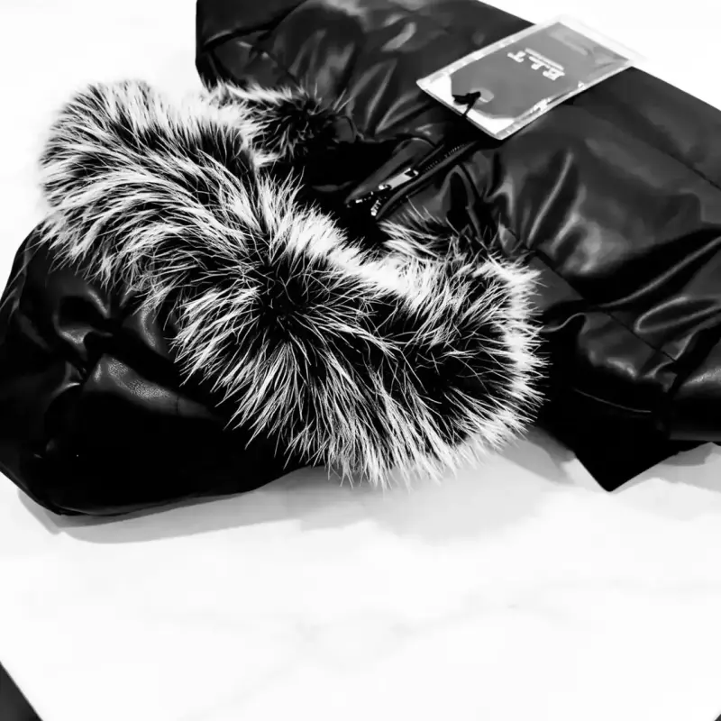 PARKA ECO CUERO PREMIUM E.L.T EDICION LIMITADA - 3