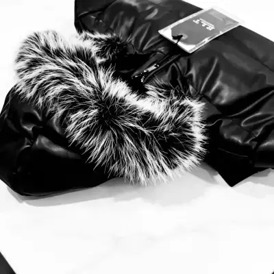PARKA ECO CUERO PREMIUM E.L.T EDICION LIMITADA - miniatura 3