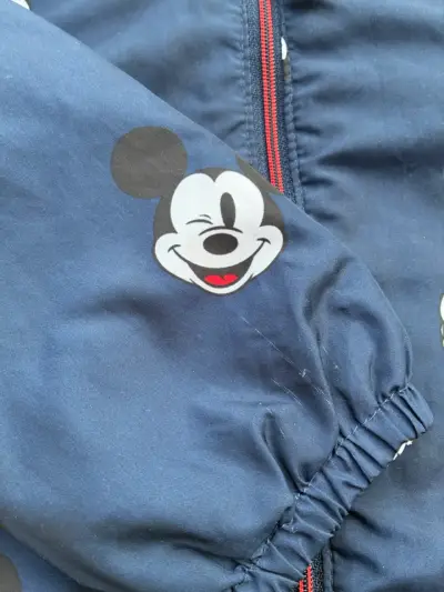 Chaqueta infantil con capucha de Mickey Mouse - miniatura 2