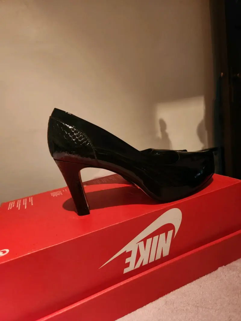 Zapatos de tacón negro charol gacel talla 35 - 1