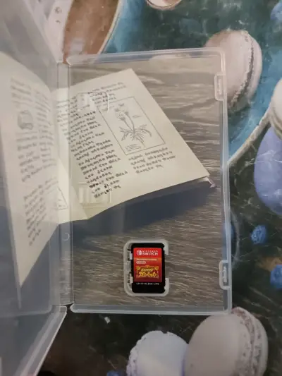 Juego Nintendo Switch Pokémon Escarlata - miniatura 2
