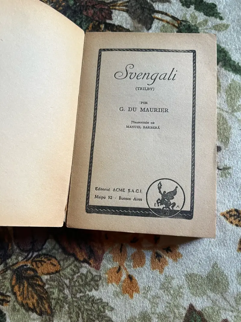 Libro antiguo 'Svengali' de G. Du Maurier - 2
