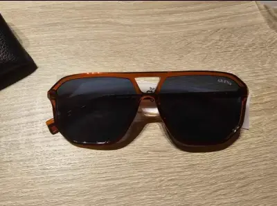 Gafas de Sol Guess - miniatura 1