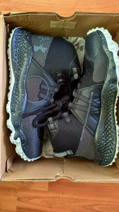 Nuevas Zapatillas deportivas Under Armour Trekking - miniatura 2