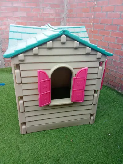 Casita de Juego Infantil de Plástico para Exterior - miniatura 2