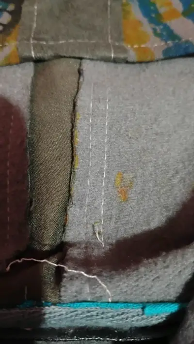 Polerón full diseño multicolor Clotheshead y2k👀 - miniatura 4