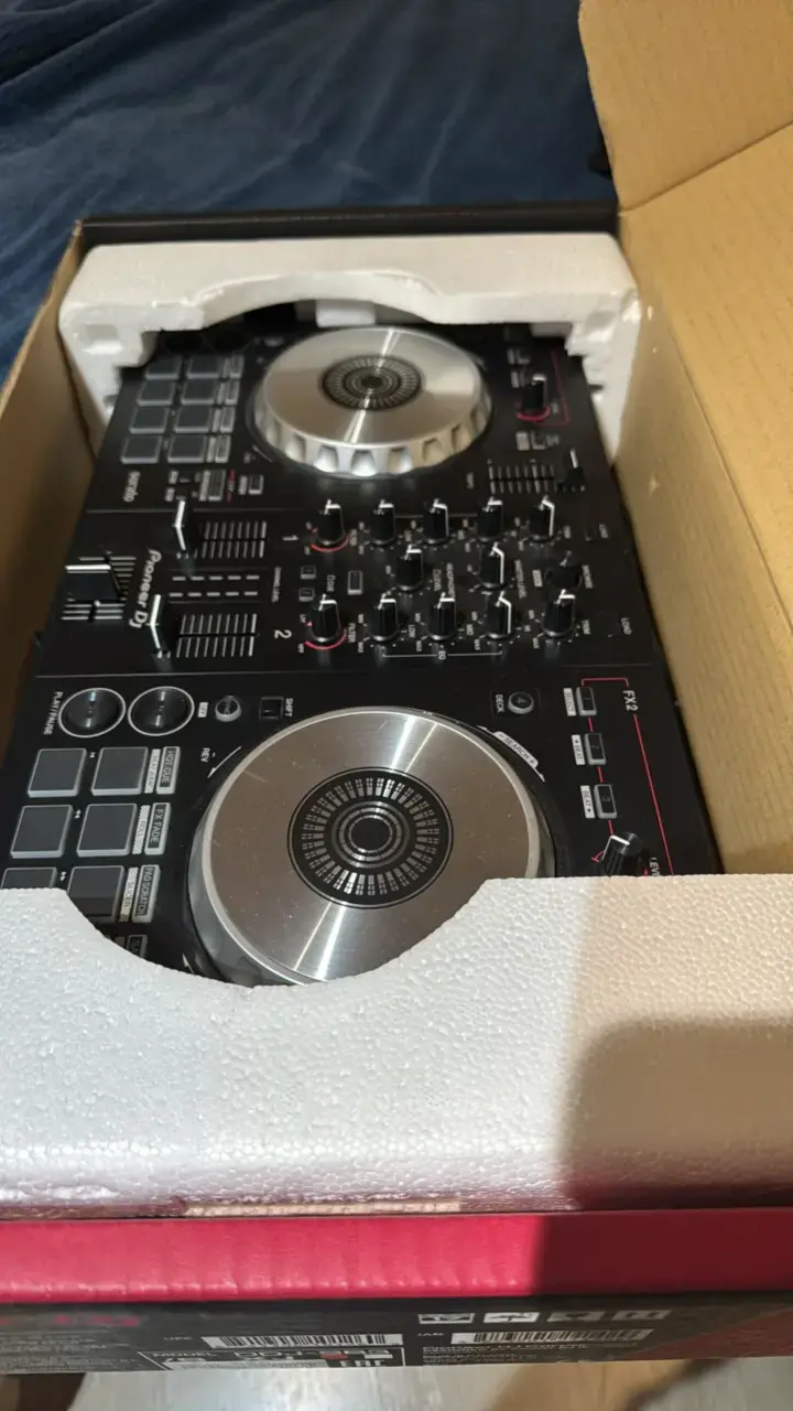 Controlador DJ Pioneer DDJ-SB3 con Serato DJ Lite - 3