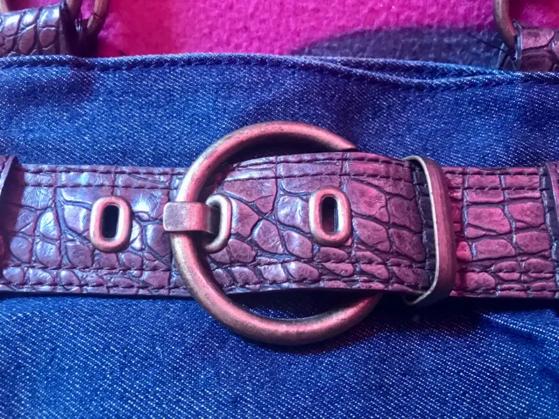 Bolso de mano azul de mezclilla - 2