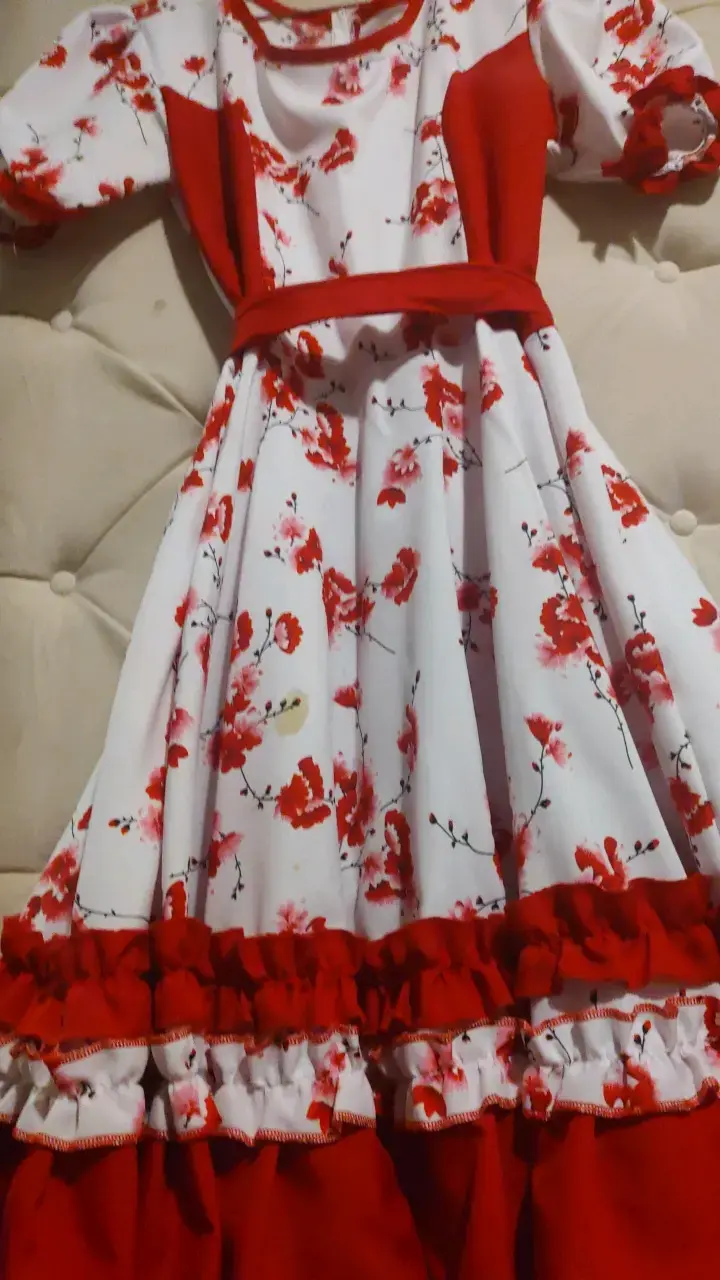 Vestido floral rojo y blanco con volantes - 2