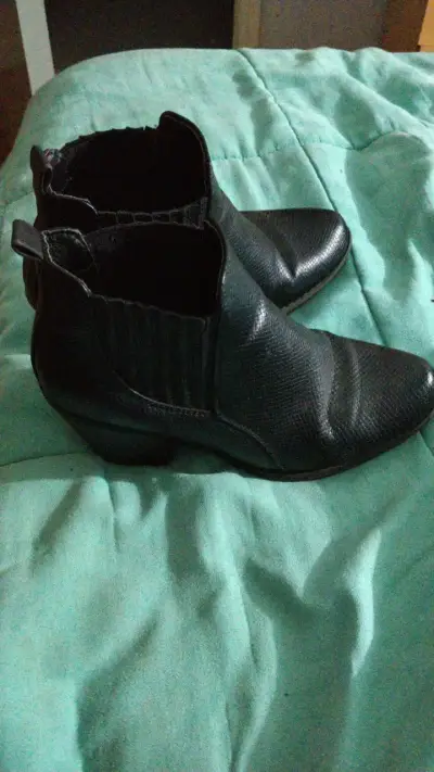 Botines negros de cuero para mujer - miniatura 4
