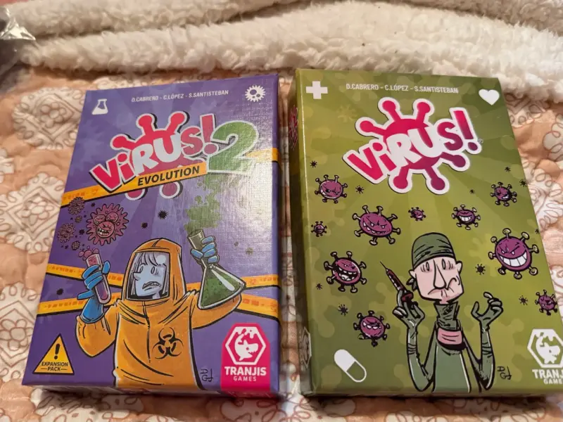 Juego de cartas Virus y Virus 2 Evolution