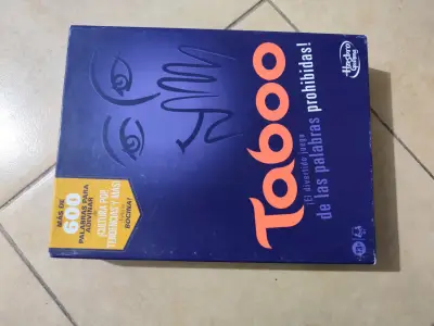 Juego de mesa Taboo de Hasbro - miniatura 1