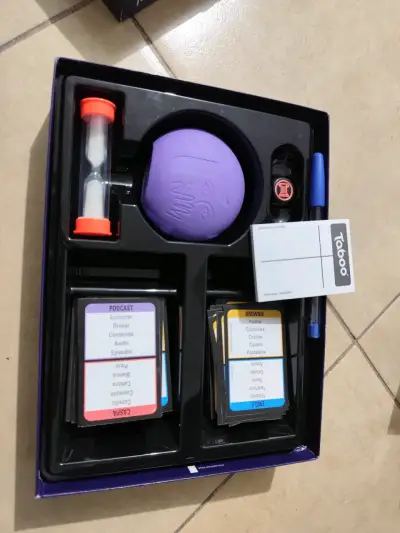 Juego de mesa Taboo de Hasbro - miniatura 2