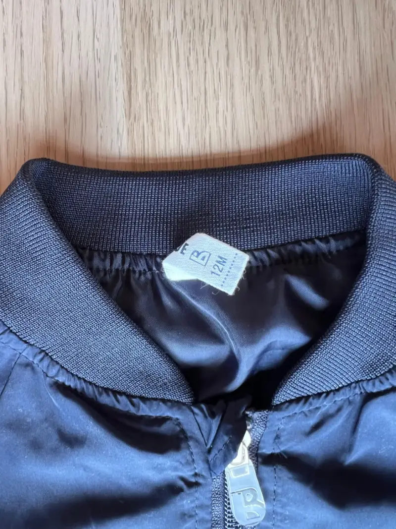 Chaqueta bomber azul para niño con detalles - 5