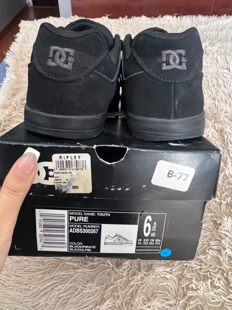 Zapatillas negras DC Pure para skate - 4