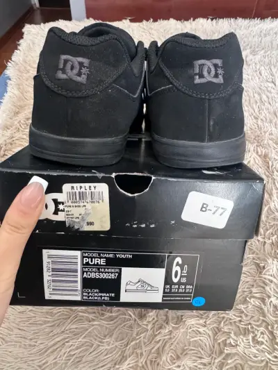 Zapatillas negras DC Pure para skate - miniatura 4