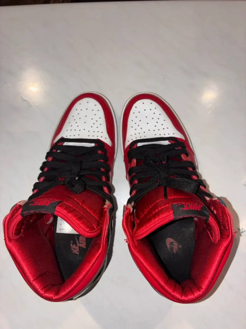 Jordan 1 High 44EUR - 2