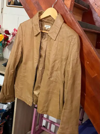 Chaqueta de cuero marrón Basement talla M - miniatura 1