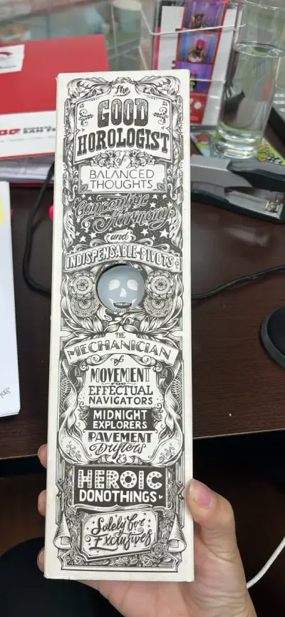 Reloj Mr Jones con diseño de calavera - miniatura 5