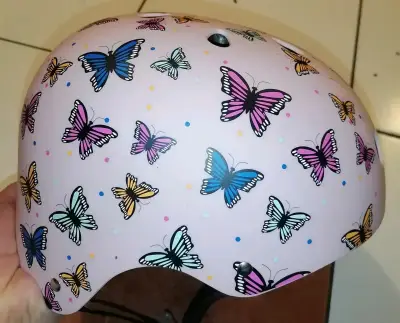 Casco infantil con diseño de mariposas Scoop - miniatura 2