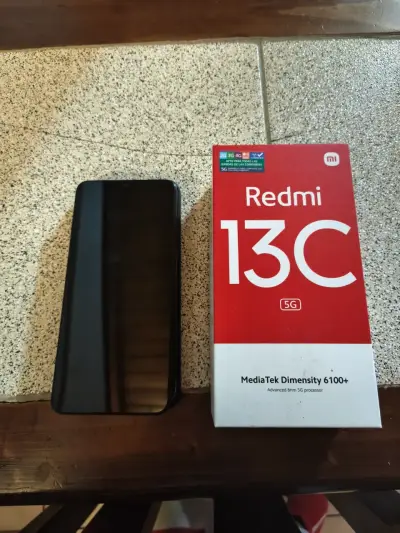 Smartphone Xiaomi Redmi 13C 5G con HyperOS - miniatura 3