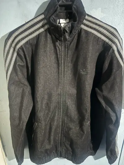 Chaqueta adidas - miniatura 1