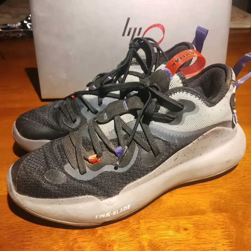 Zapatillas de Basket talla 38 - 1