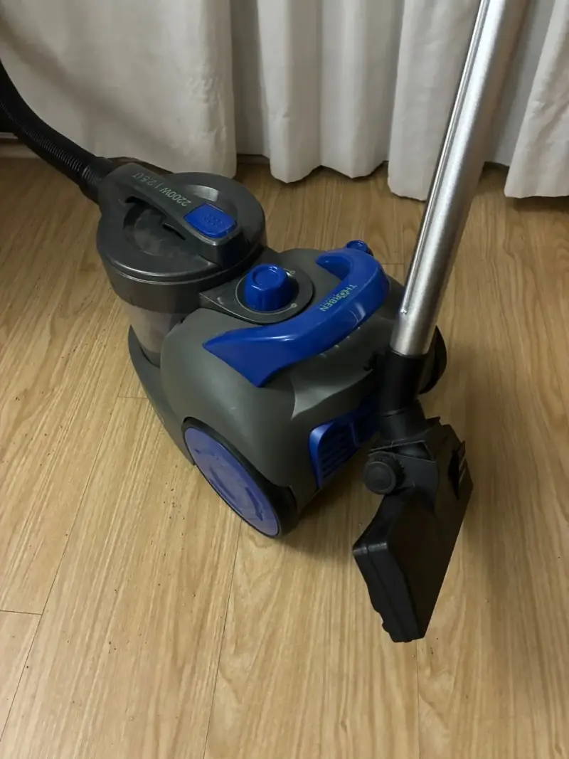 Aspiradora trotter sin bolsa 2200W azul y gris - 1