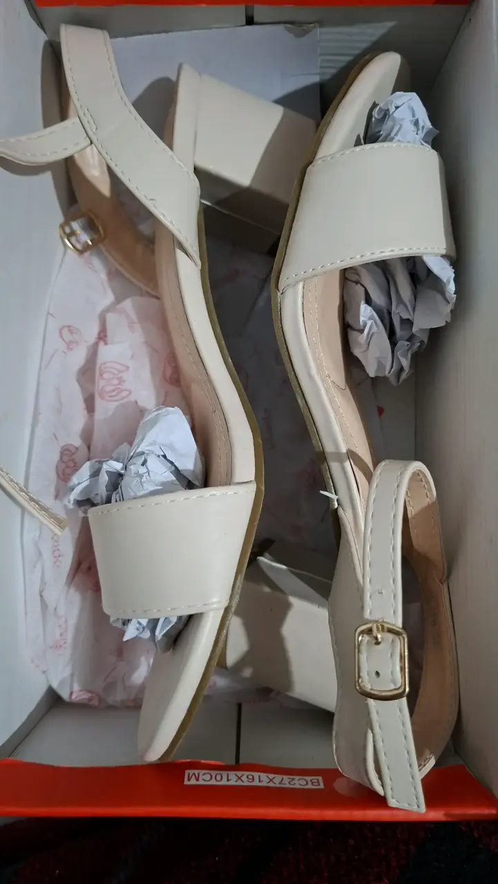 Zapatos de tacón bajo, beige para mujer Weide - 2