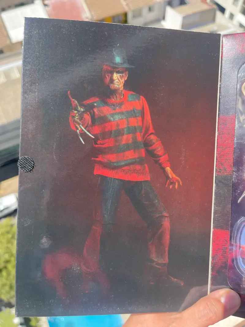 Figura de acción Freddy Krueger con accesorios - 6